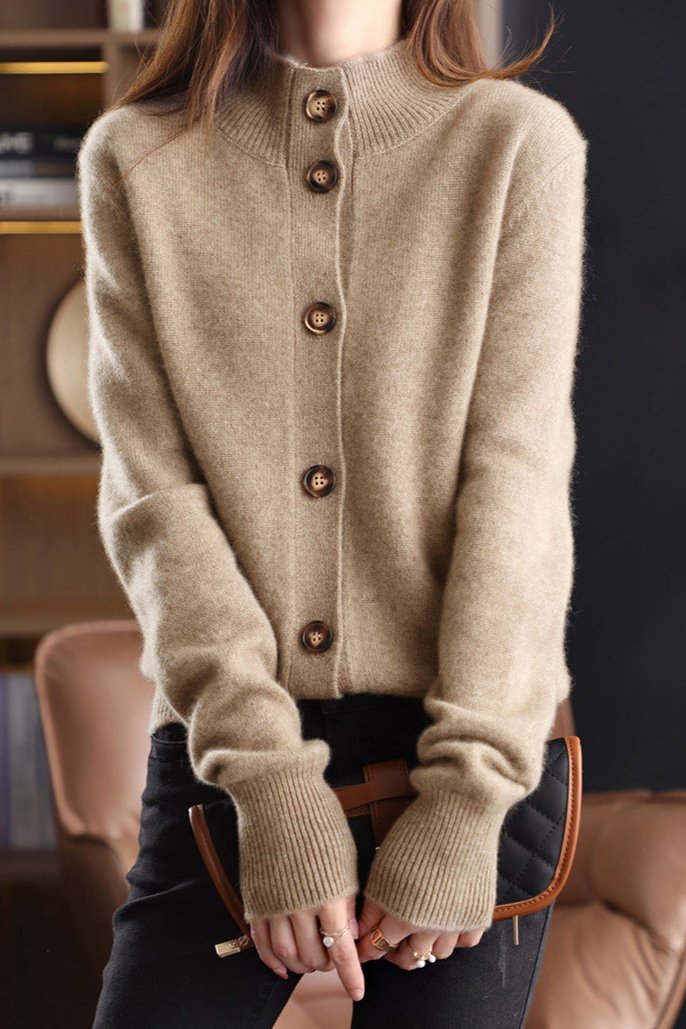 Margaux™ | Cardigan Classique à Boutons camel