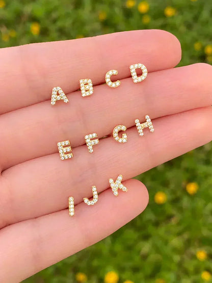 Boucles d'Oreilles Lettre en Or 18k